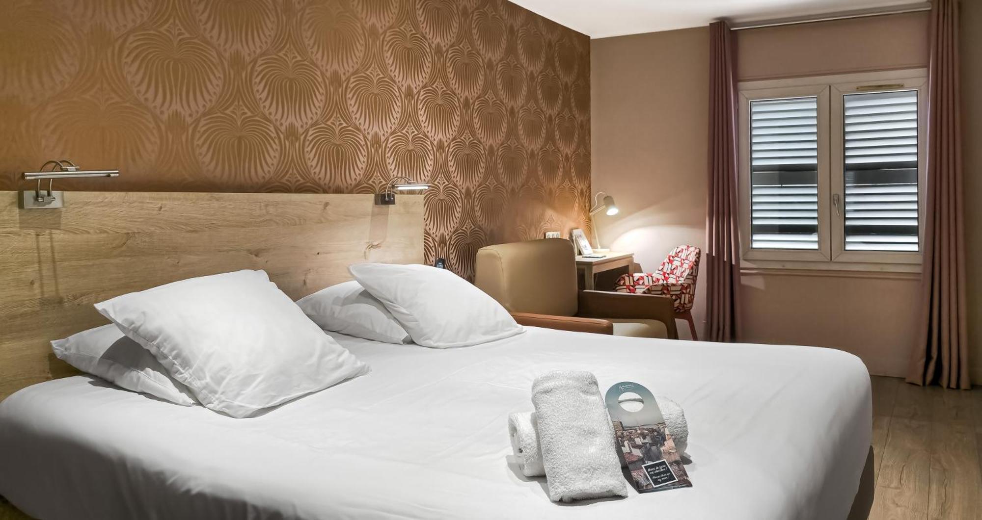 Grand Hotel Dauphine Toulon, Boutique Hotel & Suites Exteriör bild